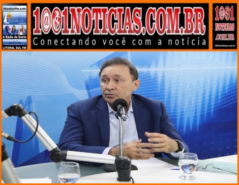 Foto Reprodu��o - Montagem: Sistema 1001 Not�cias de Comunica��o 