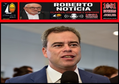 Foto Reprodu��o - Montagem: Sistema 1001 Not�cias de Comunica��o 