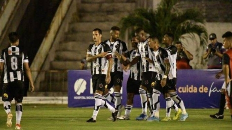Na tarde deste sbado(22) o Botafogo-PB enfrentou o CSP no estdio Jos Amrico de Almeida Filho por uma partida atrasada da quinta rodada do Campeonato Paraibano de 2020
