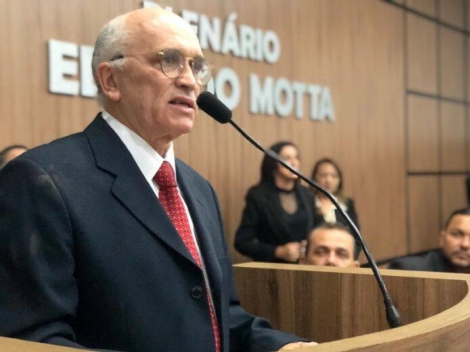 Pouco antes da eleio, a vereadora Edjane Arajo (PRTB) retirou a candidatura e anunciou apoio  candidatura do colega Ivanes Lacerda