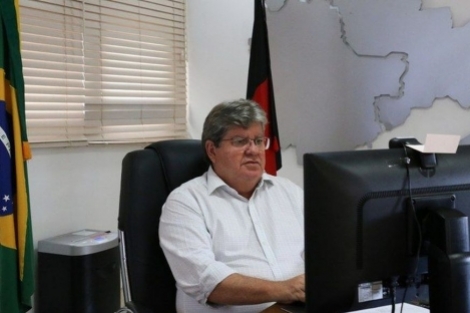 O anncio foi realizado nesta segunda-feira (25) pelo governador Joo Azevdo durante o programa semanal Conversa com o governador, transmitido em cadeia estadual pela Rdio Tabajara.