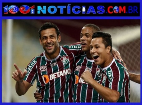 Fred comemora gol com Caio Paulista e Marlon Lucas Meron/Fluminense